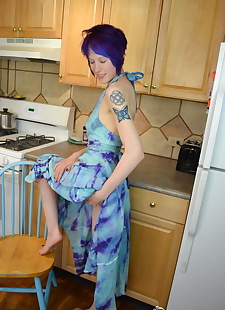 порно фото соло девушка с крашеные волосы и тац lila, ass , fetish 