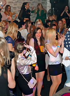porno fotoğrafları Club gidiş parti kızlar al gevşek with, ass , blowjob  drunk